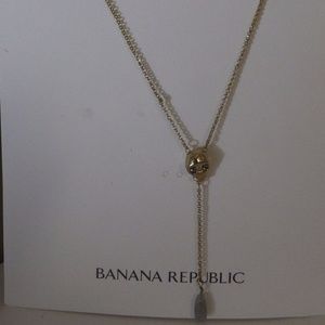 NWOT Banana Republic Gold Necklace
